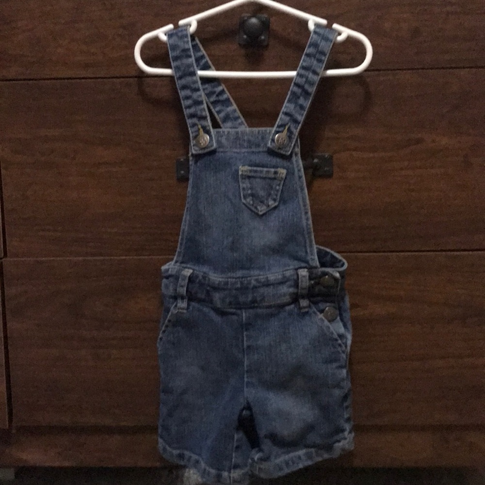 Overall shorts size 4